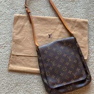LOUIS VUITTON MUSETTE SALSA BAG